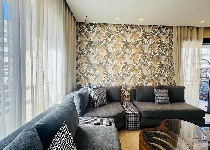City Center Apartment With Terrace