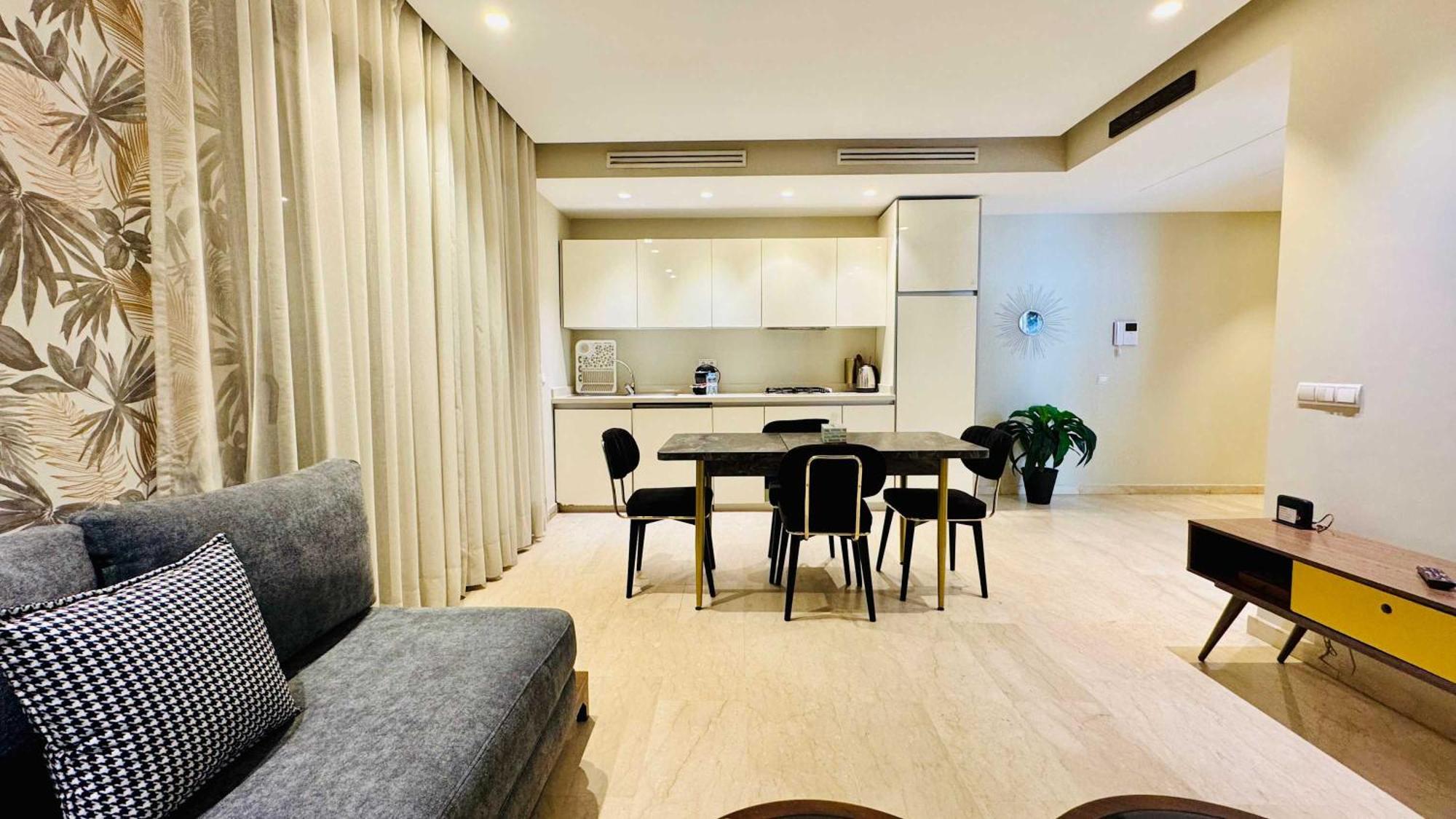 Center With Terrace Apartment *
